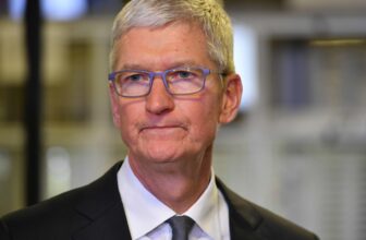 Elon Musk Says Apple Is Rigging the App Store for ChatGPT