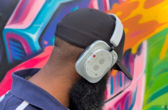 The Nothing Headphone (1) is polarizing on sight but pleasing on sound