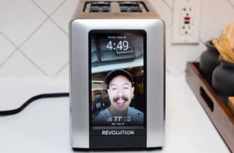I Used a $400 Smart Toaster to Make Pop-Tarts and All I Got Was a Tummy Ache