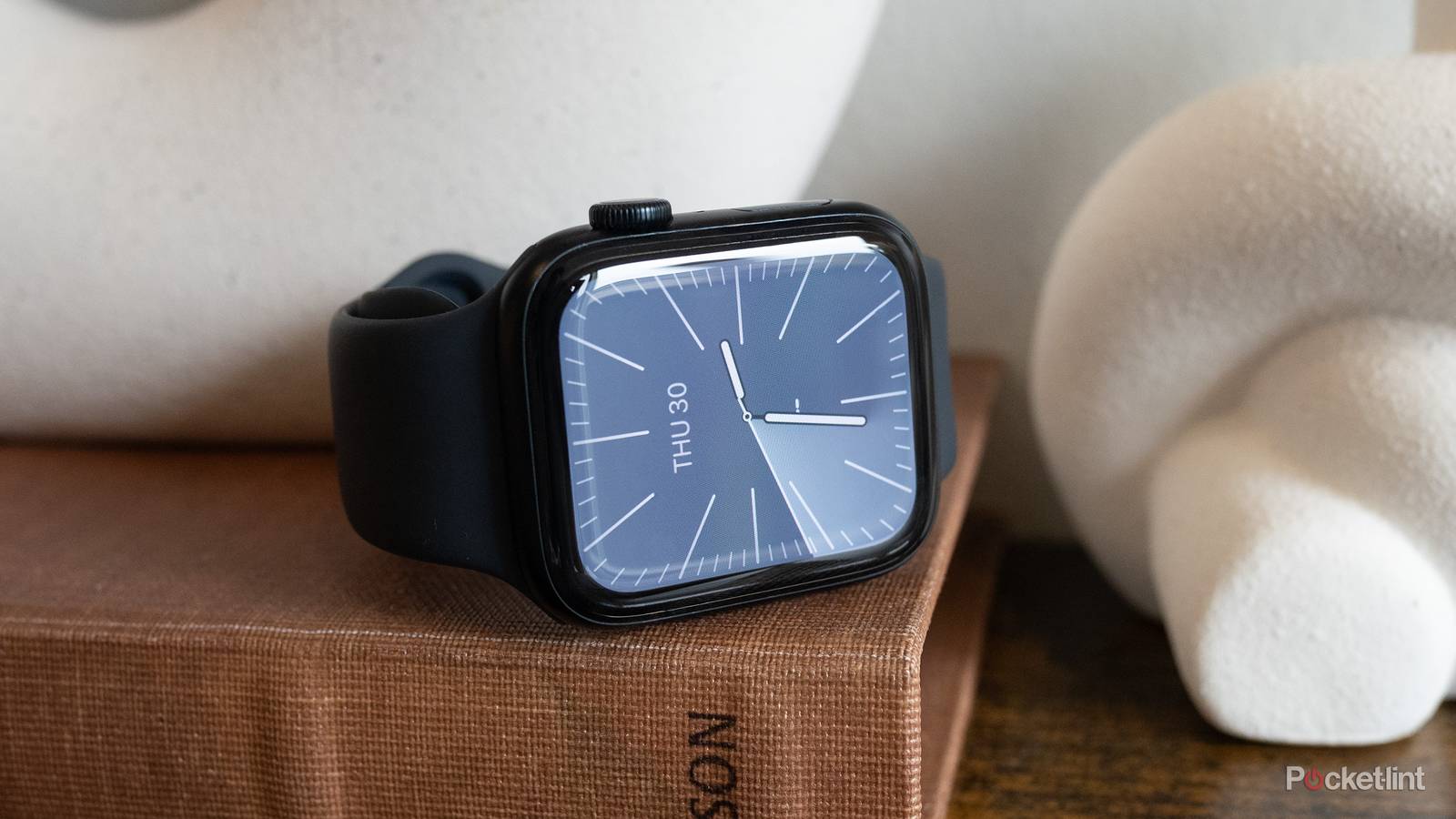 The Apple Watch SE 3 is cheap, but it doesn’t skimp out on what matters